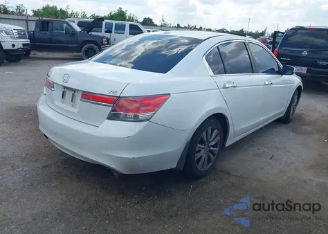 2012 Honda Accord 3.5 Ex-L z USA, uszkodzony, nr VIN 1HGCP3F82CA042824